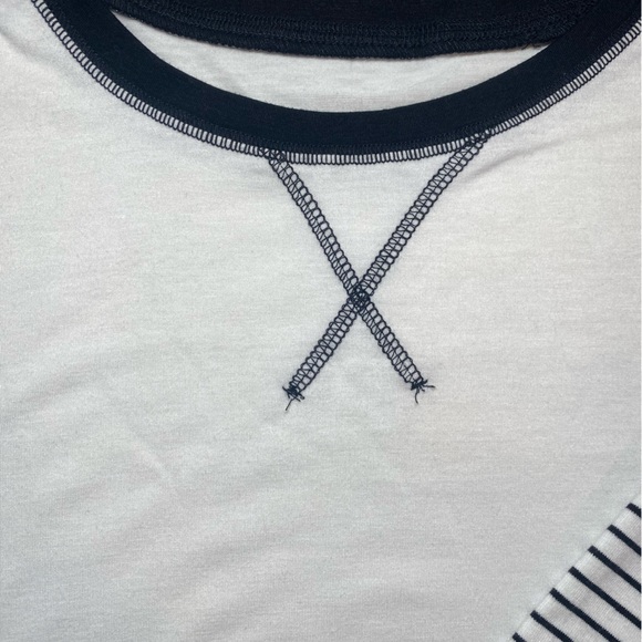 Loose fit pullover sweatshirt NWOT - Picture 5 of 8